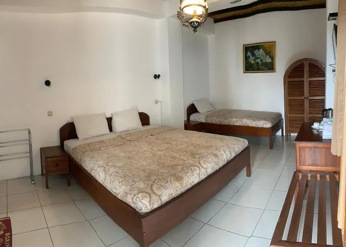 Bladok Hotel & Restaurant