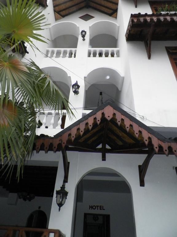 Bladok & Restaurant Hotel 3*